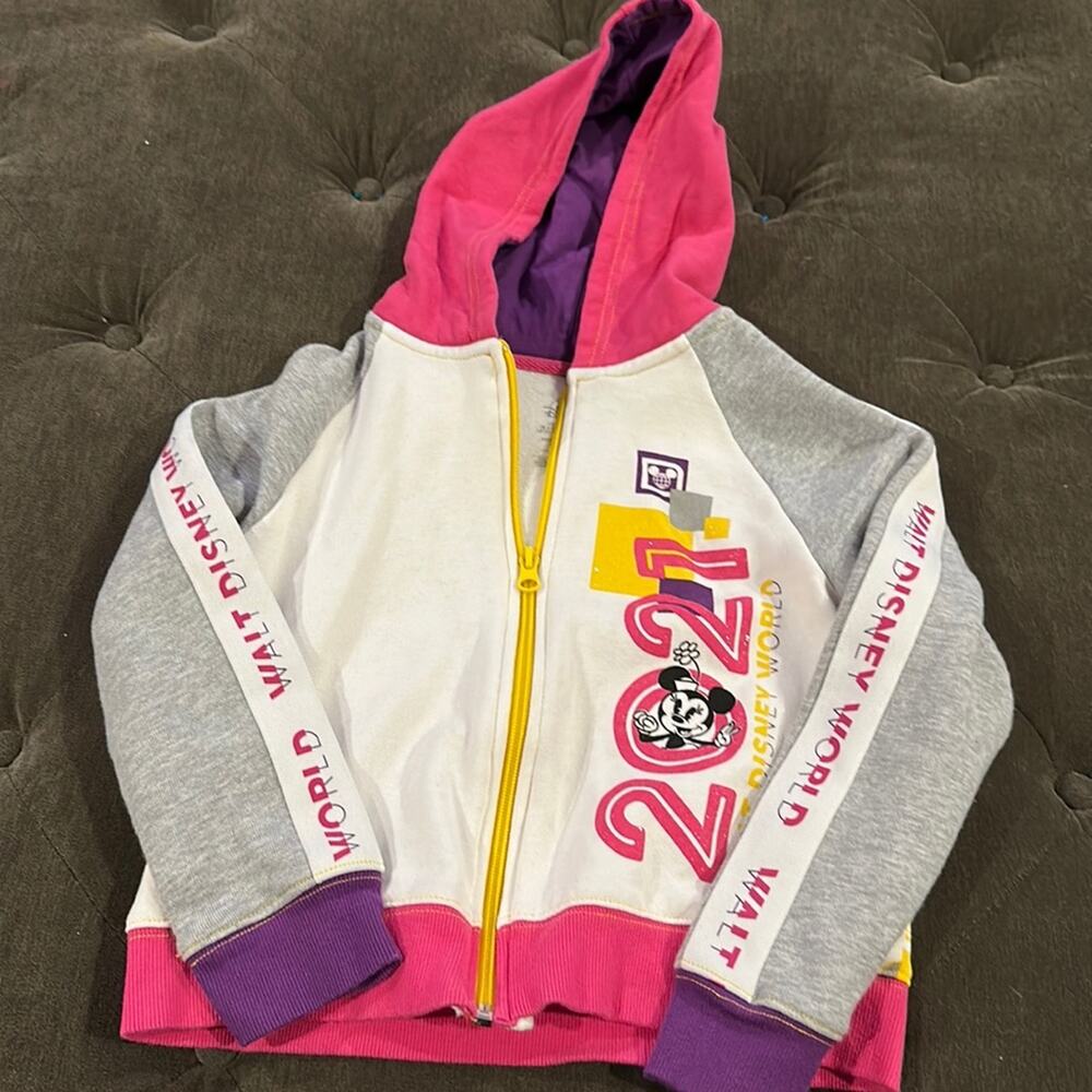 Disney world 2021 zip up sweatshirt size 7/8